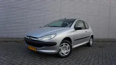 Gebruikt 2002 Peugeot 206 Hatchback | € 1.850 (Eerlijke prijs)