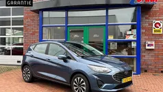 Blauw Gebruikt 2023 Ford Fiesta Titanium Hatchback | € 19.195 (Eerlijke prijs)