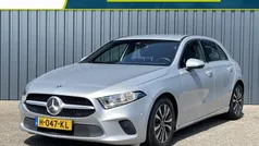 Grijs Gebruikt 2020 Mercedes A180 Business Hatchback | € 23.440 (Super prijs)