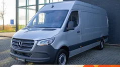 Zilver Gebruikt 2023 Mercedes Sprinter Van | € 42.900 (Eerlijke prijs)