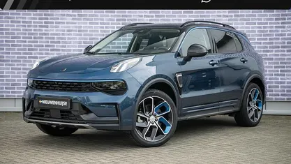Blauw Occasion 2023 Lynk & Co 01 SUV | € 26.394 (Eerlijke prijs)
