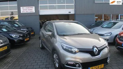 Occasion 2015 Renault Captur Expression SUV | € 4.440 (Eerlijke prijs)