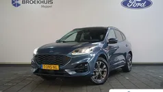 Gebruikt 2023 Ford Kuga ST-Line SUV | € 25.745 (Eerlijke prijs)