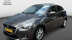 Gebruikt 2015 Mazda 2 Edition Hatchback | € 10.950 (Eerlijke prijs)