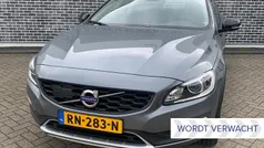 Gebruikt 2018 Volvo V60 CC Stationwagen | € 26.694 (Eerlijke prijs)