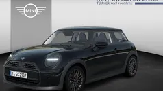 Zwart Nieuw 2025 Mini Cooper Classic Hatchback | € 37.779 (Eerlijke prijs)