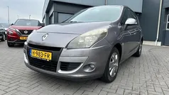 Grijs Gebruikt 2011 Renault Scénic III Dynamique MPV | € 4.350 (Eerlijke prijs)