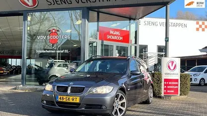 Occasion 2006 BMW 320 Executive Stationwagen | € 3.895 (Eerlijke prijs)