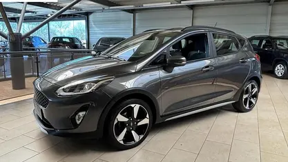 Occasion Ford Fiesta Active 2022 Grijs Hatchback