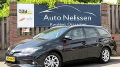 Grijs Gebruikt 2015 Toyota Auris Touring Sports Stationwagen | € 10.450 (Eerlijke prijs)