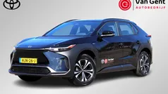 Zwart Gebruikt 2025 Toyota bZ4X Active SUV | € 39.499 (Eerlijke prijs)