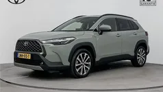 Groen Gebruikt 2024 Toyota Corolla Cross Style SUV | € 34.900 (Eerlijke prijs)