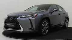 Gebruikt 2019 Lexus UX 250h Business Edition SUV | € 25.925 (Goede deal)