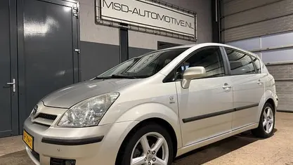 Grijs Occasion 2005 Toyota Corolla Verso Terra MPV | € 3.949 (Eerlijke prijs)