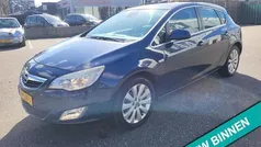 Blauw Gebruikt 2010 Opel Astra Cosmo Hatchback | € 3.999 (Eerlijke prijs)