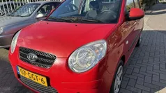Rood Gebruikt 2008 Kia Picanto Hatchback | € 2.250 (Eerlijke prijs)