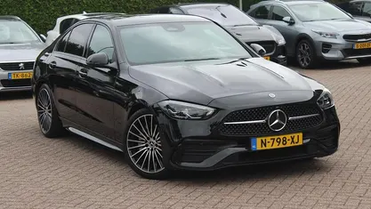Occasion 2021 Mercedes C180 AMG line Sedan | € 35.999 (Eerlijke prijs)