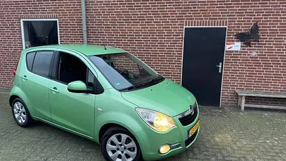 Gebruikt 2008 Opel Agila Essentia Hatchback | € 2.249 (Eerlijke prijs)