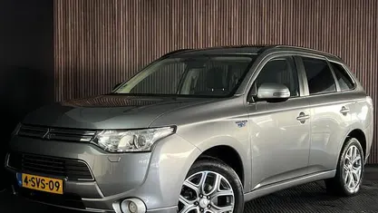 Occasion Mitsubishi Outlander Instyle 121 PK (88 kW) 2013 SUV
