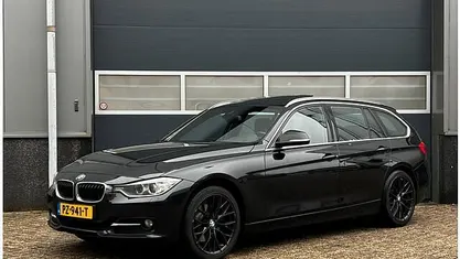 Zwart Gebruikt 2013 BMW 320 Executive Stationwagen | € 9.950 (Eerlijke prijs)