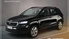 Zwart Gebruikt 2024 Skoda Karoq Selection SUV | € 37.900 (Eerlijke prijs)
