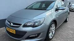 Gebruikt 2013 Opel Astra Sport Hatchback | € 5.450 (Eerlijke prijs)
