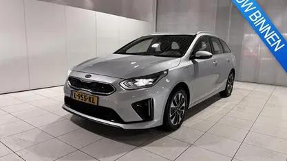 Occasion Kia Ceed 2021 Grijs Hatchback
