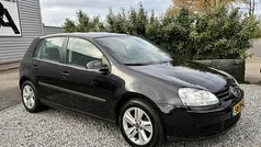 Zwart Gebruikt 2008 VW Golf VI Hatchback | € 2.950 (Eerlijke prijs)