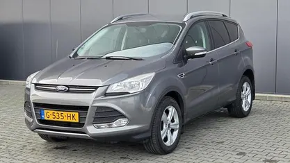 Grijs Gebruikt 2013 Ford Kuga Titanium SUV | € 7.900 (Super prijs)
