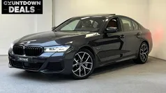 Grijs Gebruikt 2022 BMW 530e M Sport Sedan | € 42.195 (Eerlijke prijs)