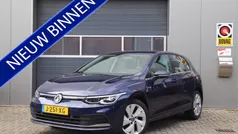Blauw Gebruikt 2020 VW Golf VIII Style Hatchback | € 22.995 (Goede deal)