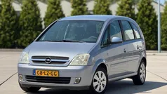 Grijs, metallic lak Gebruikt 2003 Opel Meriva Cosmo MPV | € 1.750 (Eerlijke prijs)