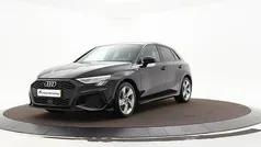 Zwart Gebruikt 2023 Audi A3 Sportback Design Hatchback | € 30.880 (Eerlijke prijs)