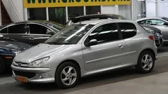 Gebruikt 2008 Peugeot 206 Forever Hatchback | € 1.444 (Goede deal)