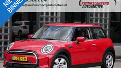 Gebruikt 2021 Mini Cooper Hatchback | € 21.950 (Eerlijke prijs)