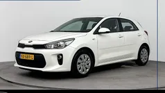 Wit Gebruikt 2017 Kia Rio Hatchback | € 12.400 (Eerlijke prijs)