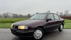 Paars Gebruikt 1994 Opel Vectra Comfort Sedan | € 4.350
