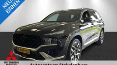 Zwart Gebruikt 2022 Hyundai Santa Fe Premium SUV | € 38.540 (Goede deal)