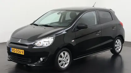 Occasion Mitsubishi Space Star 2016 Zwart Hatchback