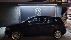 Zwart Gebruikt 2013 Mercedes B200 Prestige MPV | € 12.999 (Eerlijke prijs)