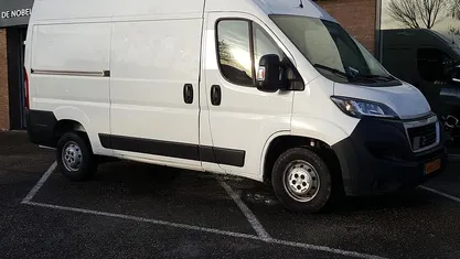 Occasion Peugeot Boxer 140 PK (102 kW) 2021 Wit (mat) Van