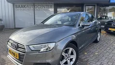 Grijs Gebruikt 2017 Audi A3 Proline Sedan | € 15.950 (Eerlijke prijs)