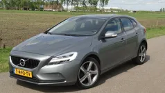 Grijs Gebruikt 2018 Volvo V40 Inscription Stationwagen | € 9.995 (Super prijs)