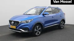 Blauw Gebruikt 2020 MG ZS Luxury SUV | € 14.995 (Eerlijke prijs)