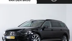 Zwart Gebruikt 2020 VW Passat Business Stationwagen | € 23.785 (Eerlijke prijs)