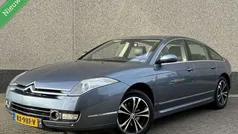 Grijs, metallic lak Gebruikt 2006 Citroën C6 Exclusive Sedan | € 12.744 (Eerlijke prijs)