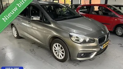 Gebruikt 2017 BMW 218 Executive Stationwagen | € 9.950 (Goede deal)