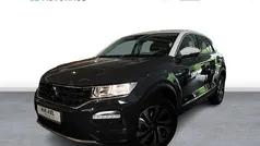 Gebruikt 2021 VW T-Roc Active SUV | € 32.325 (Eerlijke prijs)