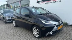 Gebruikt 2017 Toyota Aygo X-play Hatchback | € 7.950 (Eerlijke prijs)
