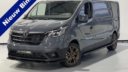 Occasion Renault Trafic 150 PK (110 kW) 2024 Grijs MPV